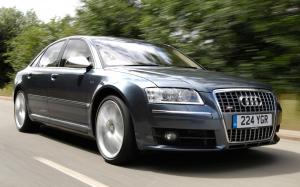 Audi S8 2005 года (UK)